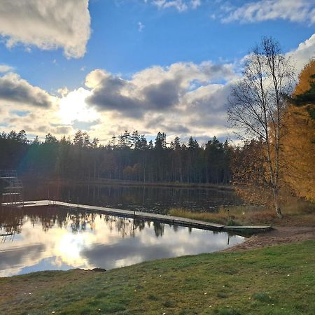 Rutsbrogarden Hotel Rutån Екстериор снимка