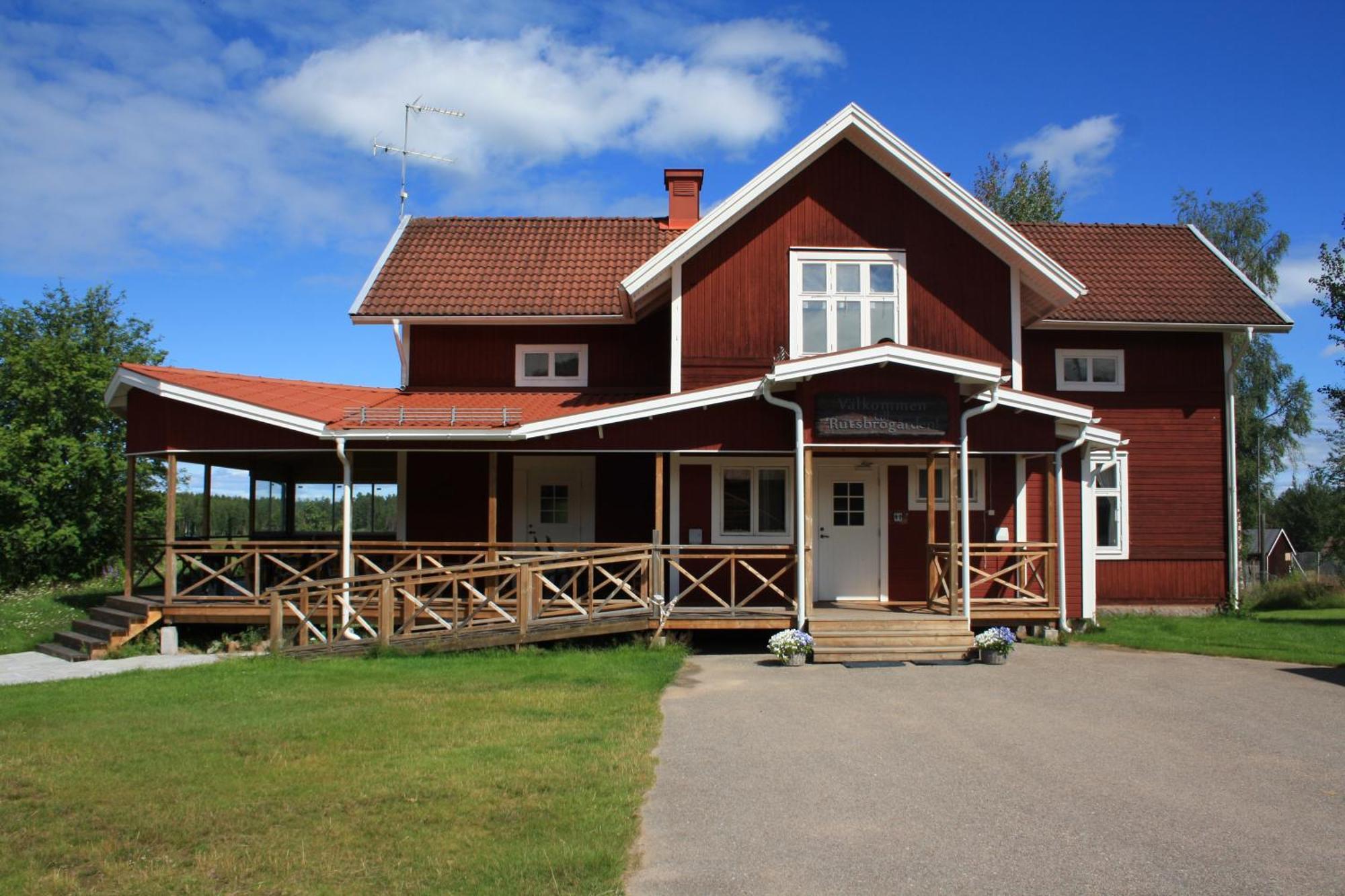 Rutsbrogarden Hotel Rutån Екстериор снимка